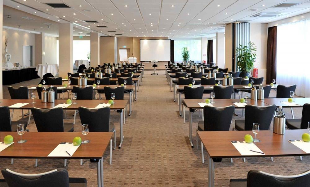 Parkhotel Berghoelzchen Хильдесхайм Удобства фото